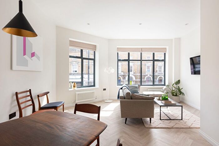 2 Bedroom Flat To Rent In Camberwell Church Street, Camberwell, SE5