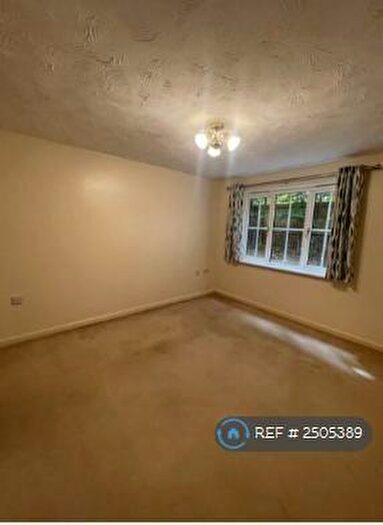 1 Bedroom Flat To Rent In Summers Lodge, Letchworth Garden City, SG6