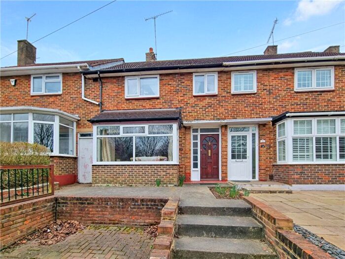 2 Bedroom Terraced House For Sale In Midfield Way, St Pauls Cray, Kent, BR5
