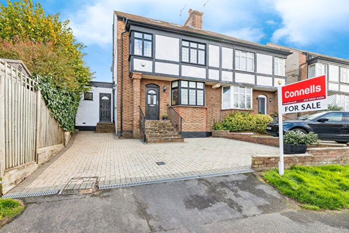4 Bedroom Semi Detached House For Sale In Highland Drive, Bushey, WD23