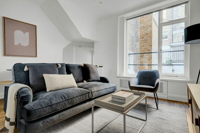 2 Bedroom Flat To Rent In Pimlico, SW1V