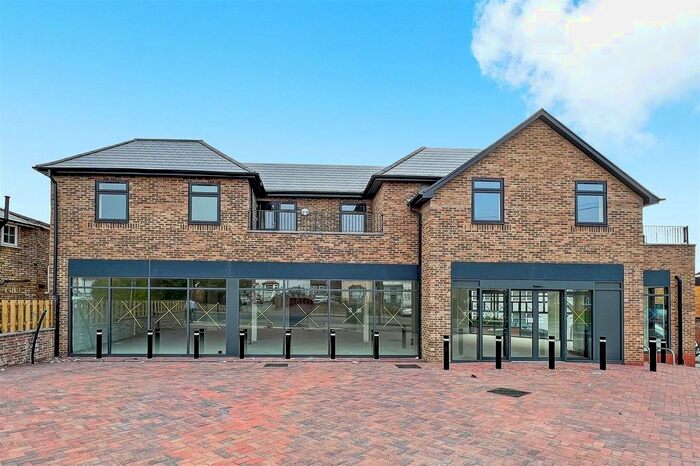 2 Bedroom Flat To Rent In Watford Road, Wembley, HA0