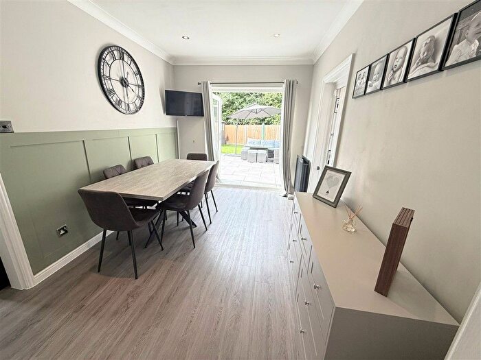 4 Bedroom Detached House For Sale In Galena Close, Sittingbourne, Kent, ME10