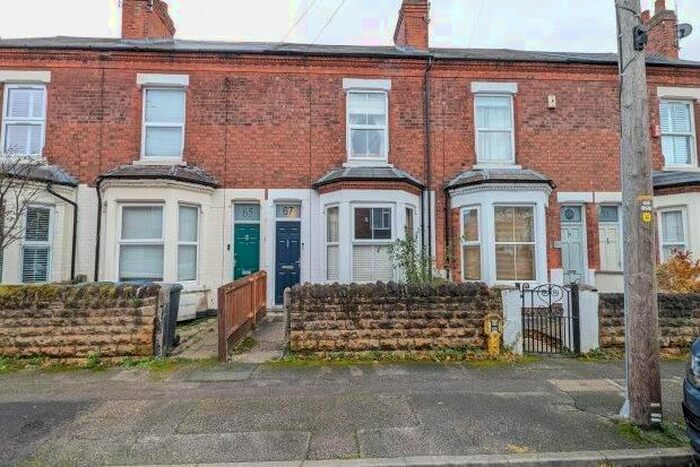 3 Bedroom Property To Rent In Carlyle Road, Nottingham, NG2