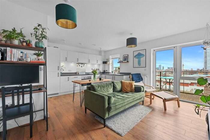 1 Bedroom Apartment To Rent In St. Clements Avenue, London, E3