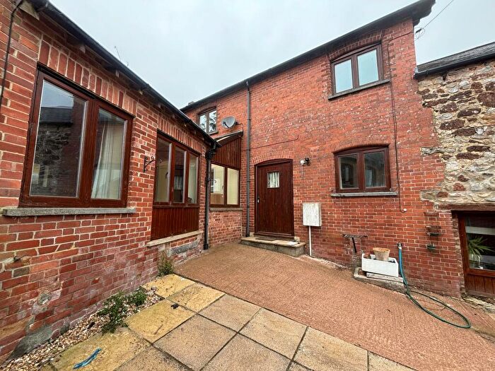 3 Bedroom Barn Conversion To Rent In Holloway Barton, Kennford, EX6