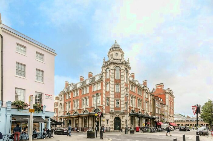 2 Bedroom Flat To Rent In Covent Garden, Covent Garden, London, WC2E