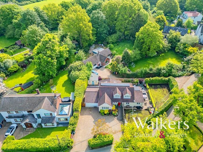 3 Bedroom Detached House For Sale In Horse & Groom Lane, Galleywood Common, CM2