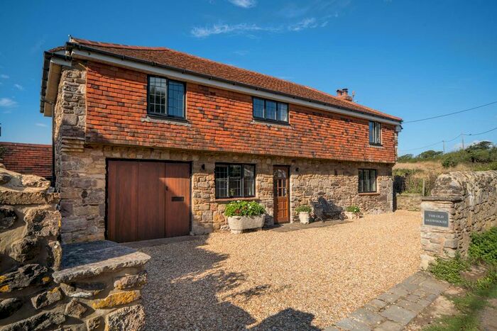 4 Bedroom Detached House For Sale In Coastguard Lane, Brook, Newport, PO30