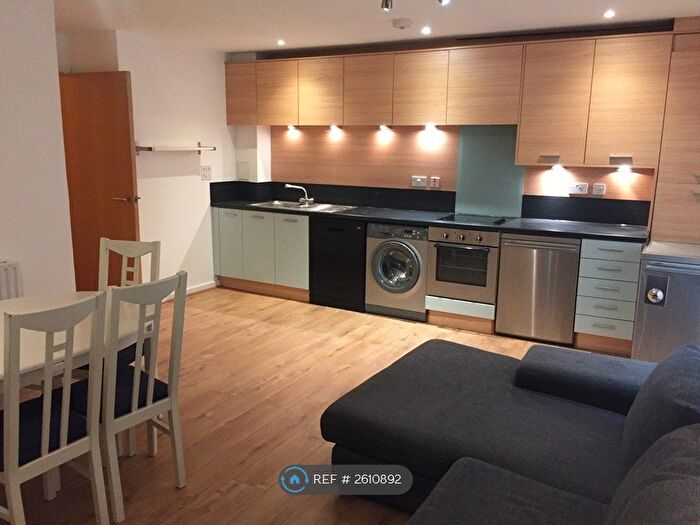 2 Bedroom Flat To Rent In Bush House, London, SE18
