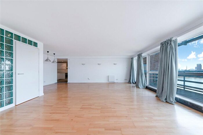 2 Bedroom Penthouse To Rent In Arnhem Place, London, E14