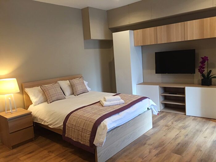 1 Bedroom Studio To Rent In Lower Park Row, Bristol, BS1