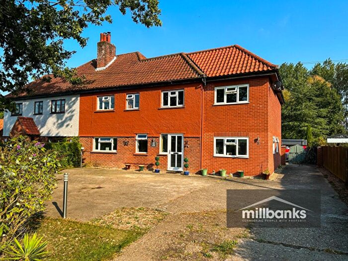 6 Bedroom Semi-Detached House For Sale In Moulton Road, Tivetshall St. Margaret, NR15