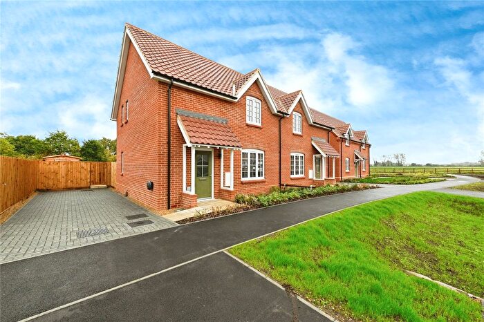 2 Bedroom Semi-Detached House For Sale In Thieves Bridge Road, Watlington, King's Lynn, Norfolk, PE33