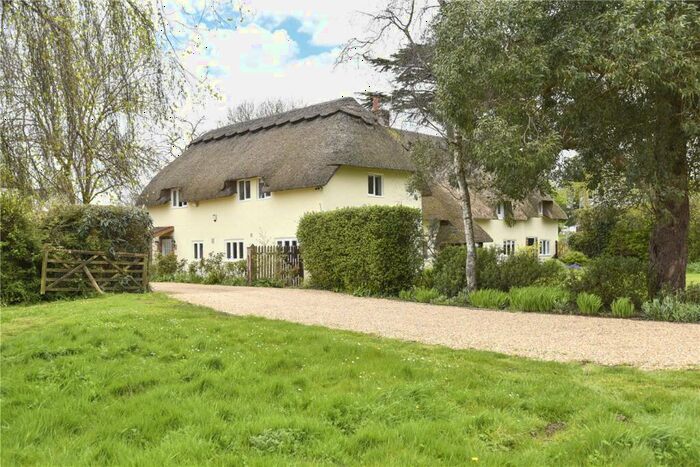 5 Bedroom Detached House For Sale In Dorchester Road, Lytchett Minster, Poole, Dorset, BH16