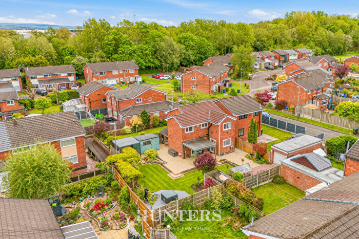 4 Bedroom Detached House For Sale In Andover Avenue, Alkrington, Middleton, M24