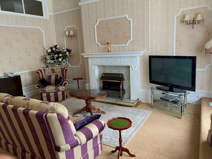 2 Bedroom Apartment To Rent In Lord Street, Southport, PR8