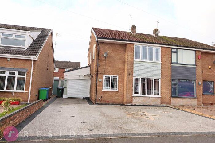 3 Bedroom Semi-Detached House For Sale In Newhouse Road, Hopwood, Heywood, OL10
