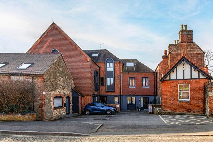 2 Bedroom Apartment For Sale In Old Station Yard, Abingdon, OX14