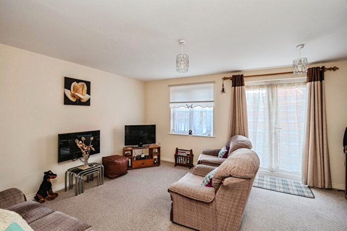 3 Bedroom Semi Detached House For Sale In Marcroft Road, Port Tennant, Swansea, SA1