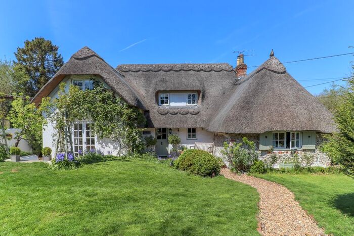 4 Bedroom Cottage For Sale In Stoke, Andover, Hampshire, SP11