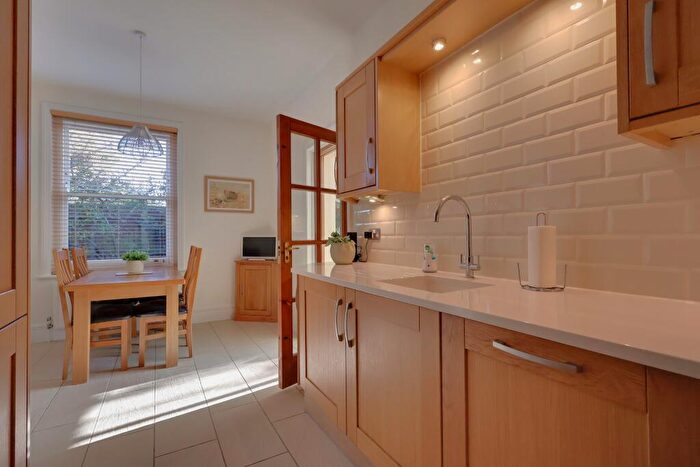 4 Bedroom Detached House For Sale In First Avenue, Denvilles, Havant, PO9