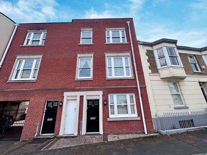4 Bedroom Terraced House For Sale In The Strand, Ryde, PO33