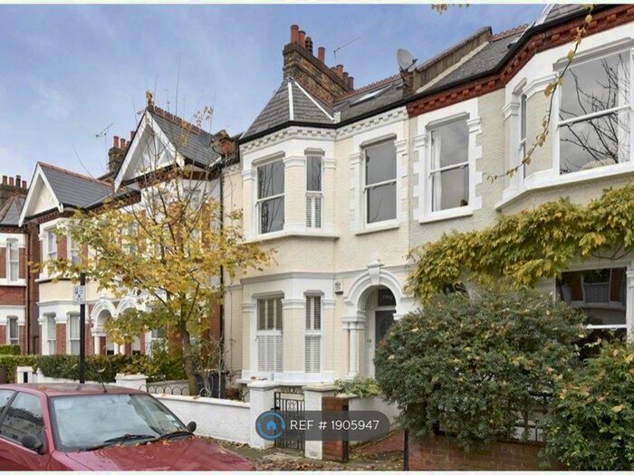 1 Bedroom Flat To Rent In Englewood Road, London, SW12