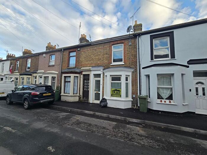 3 Bedroom House To Rent In Jefferson Road, Sheerness, ME12
