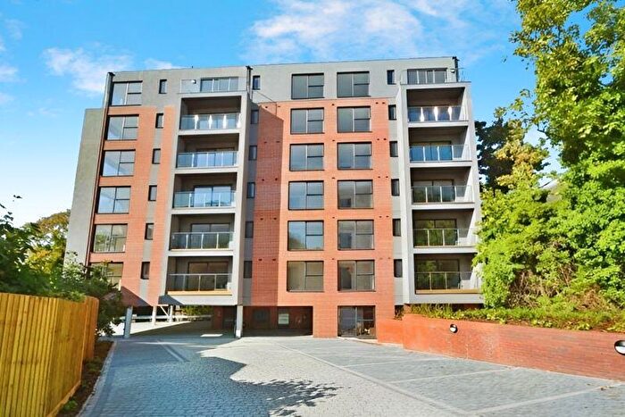 1 Bedroom Flat For Sale In Statum, Wootton Mount, Bournemouth, BH1