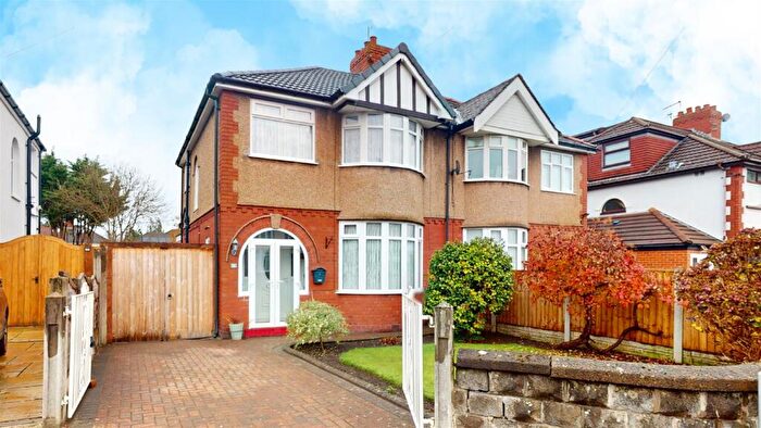 3 Bedroom Semi Detached House For Sale In Birch Grove, Huyton, Liverpool, L36