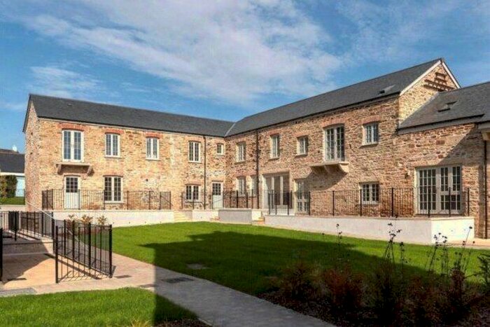 2 Bedroom End Of Terrace House To Rent In Manor Farm Road, Duporth, St. Austell, PL26