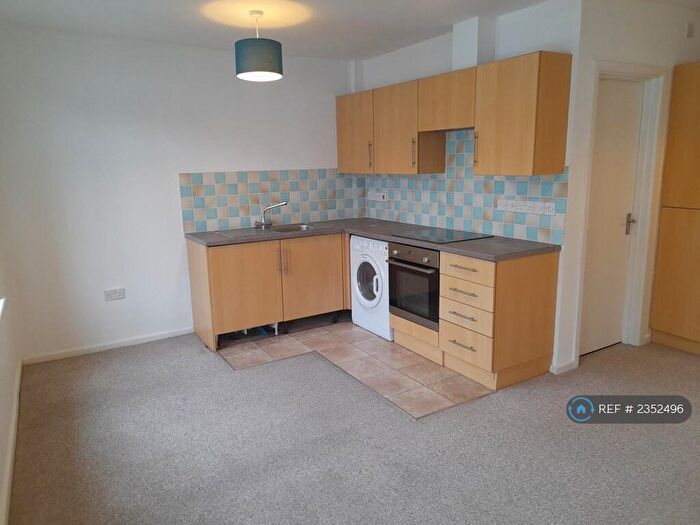 1 Bedroom Flat To Rent In Icen Way, Dorchester, DT1