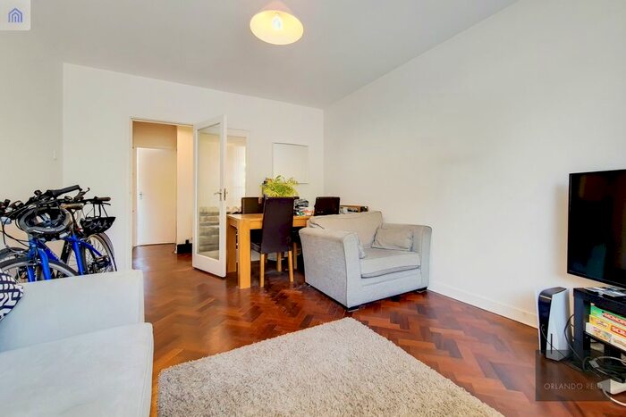 2 Bedroom Flat To Rent In Nightingale Lane, London, SW12