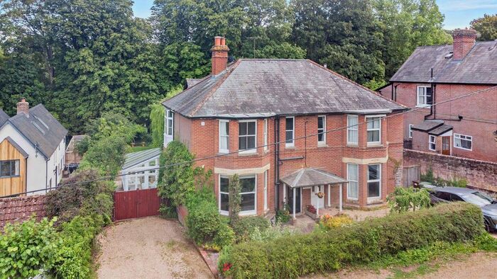 5 Bedroom Semi-Detached House For Sale In Roman Road, Twyford, Winchester, Hampshire, SO21