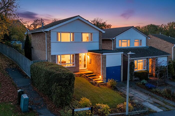 3 Bedroom Detached House For Sale In Towne Road, Royston, SG8