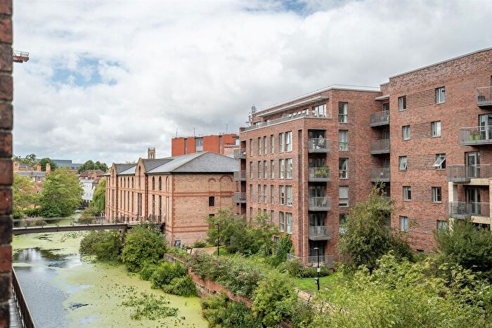 1 Bedroom Flat For Sale In Navigation Road, York, YO1
