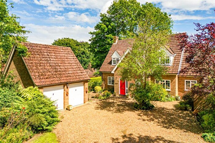 4 Bedroom Detached House For Sale In High Street, Sharnbrook, Bedford, Bedfordshire, MK44