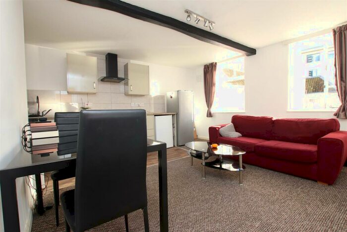 1 Bedroom Flat To Rent In King Street, Bristol, BS1