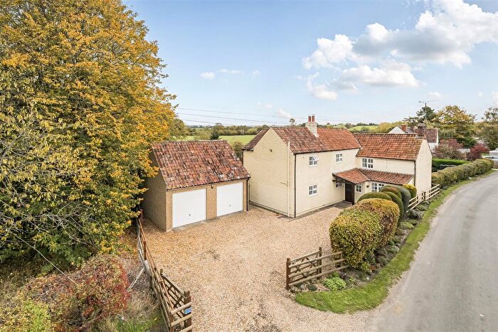 4 Bedroom Detached House For Sale In The Green, Great Cheverell, SN10