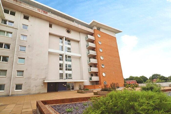 1 Bedroom Apartment For Sale In Heol Glan Rheidol, Cardiff, CF10