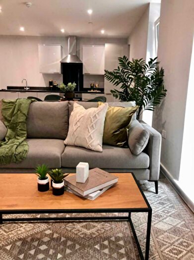 1 Bedroom Flat To Rent In Derby Square, Liverpool, Merseyside, L2