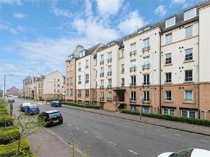 2 Bedroom Flat To Rent In Hopetoun Street, Broughton, Edinburgh, EH7