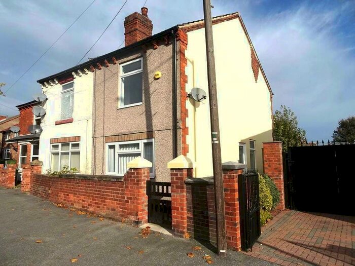 3 Bedroom Semi-Detached House To Rent In Southwell Road West, Mansfield, NG18