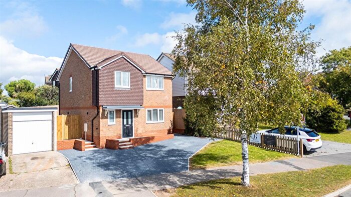 3 Bedroom Detached House For Sale In Little Ridge Avenue, St. Leonards-On-Sea, TN37
