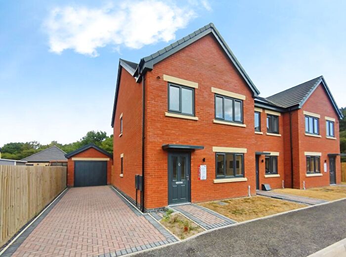 3 Bedroom End Of Terrace House For Sale In Lumley Fields, Skegness, PE25