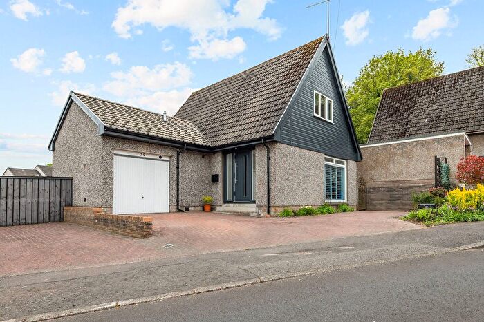 3 Bedroom Detached House For Sale In Anson Avenue, Falkirk, FK1