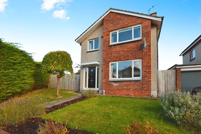 3 Bedroom Detached House To Rent In Corunna Terrace, Penicuik, EH26