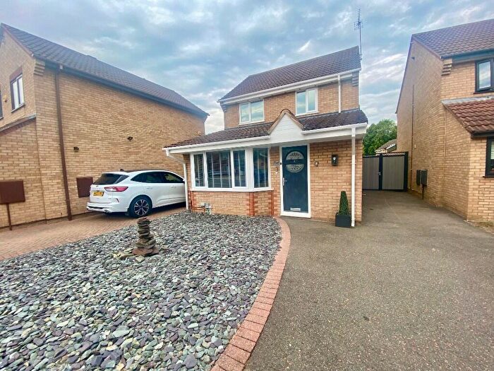 3 Bedroom Detached House For Sale In Sevenacres, Orton Brimbles, Peterborough, Cambridgeshire, PE2