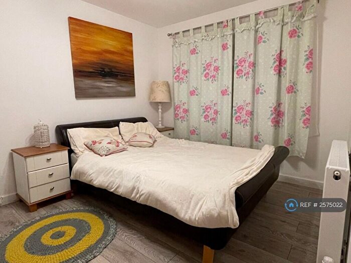 1 Bedroom Bungalow To Rent In Wayside Road, St. Leonards, Ringwood, BH24